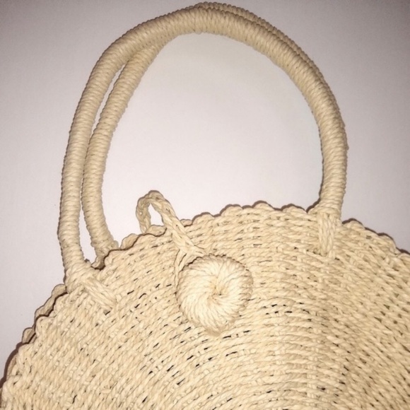 Hand Woven Straw bag - Picture 4 of 6